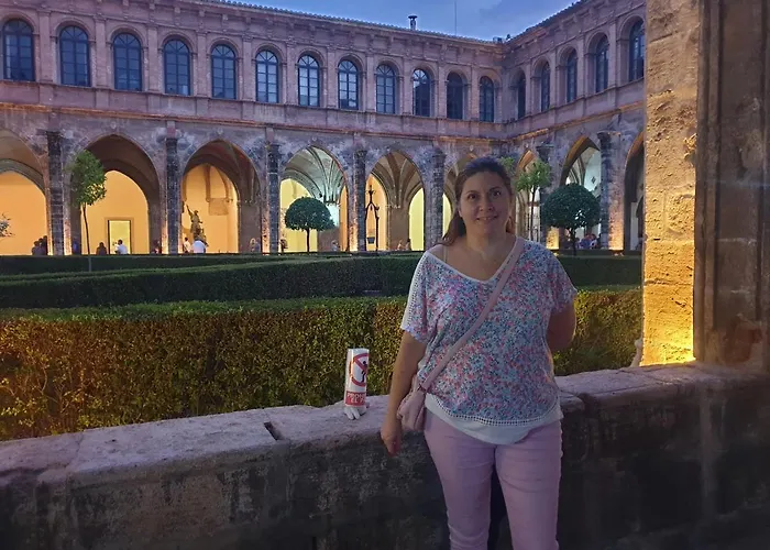 Alquiler Universidades Malvarrosa Playa Maritim Valencia